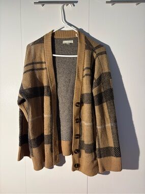 Barbour Modern Heritage Knit Sweater in Camel and Black